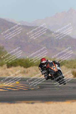 media/Nov-06-2023-Moto Forza (Mon) [[ce023d0744]]/3-Intermediate Group/Session 3 (Turn 5)/